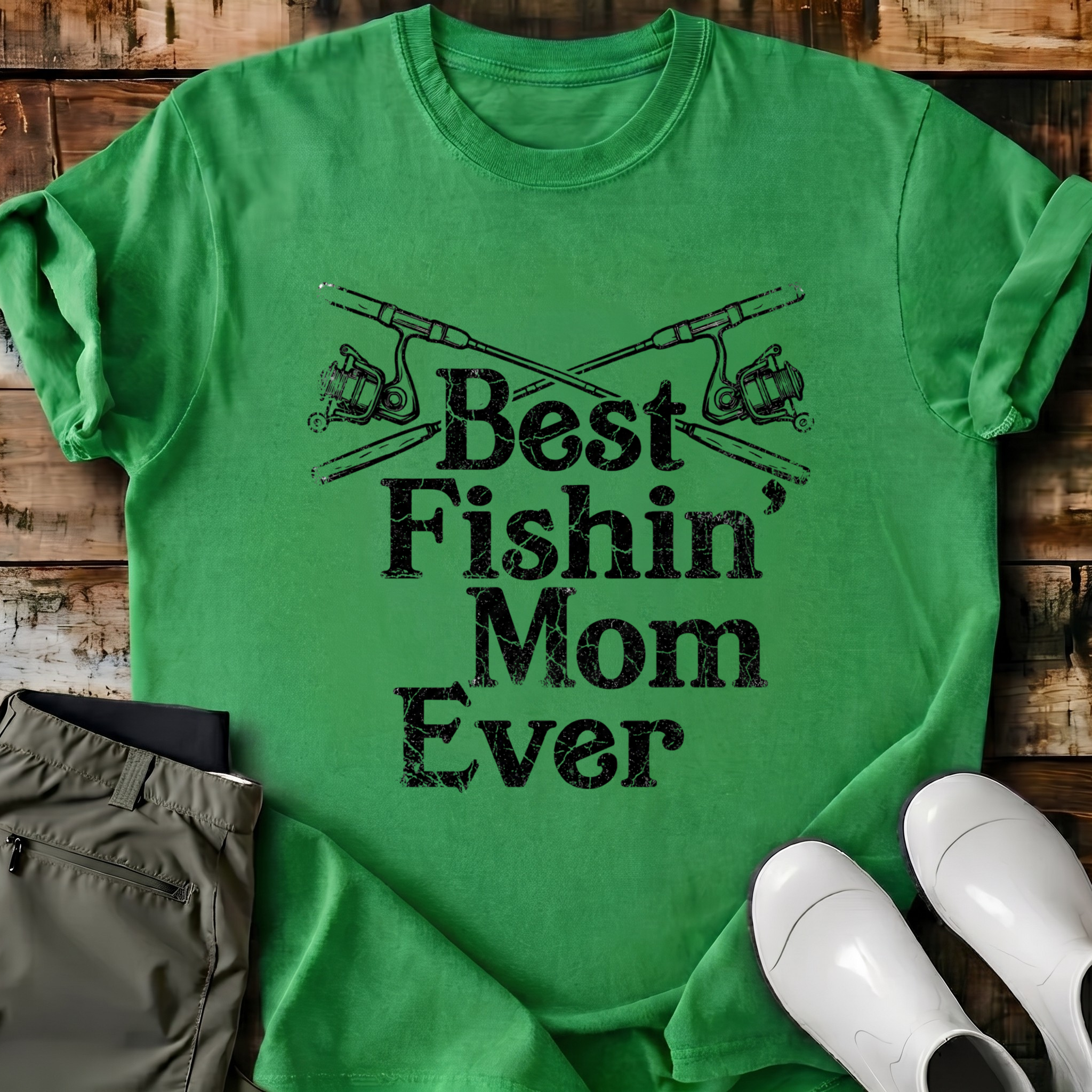 Best Fishing Mom Ever T-Shirt